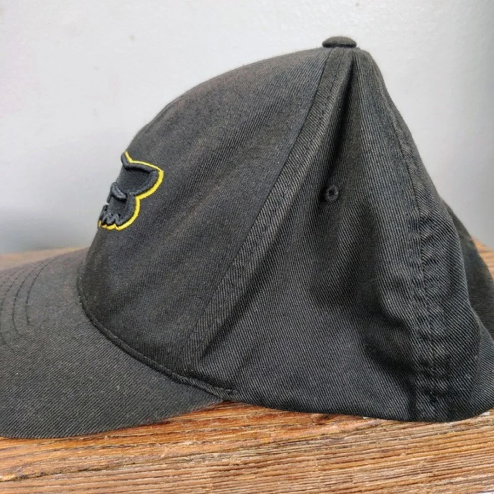 Fox‎ Racing Mens Flexfit Hat Black Embroidered Fox Head Logo Cap L/XL RN97275